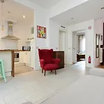 Trastevere Apartman *